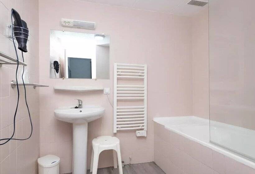 Apartamentos Nevada Mikka 3000