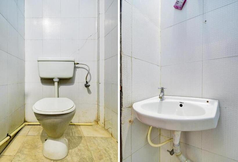 Отель Ekora Resort