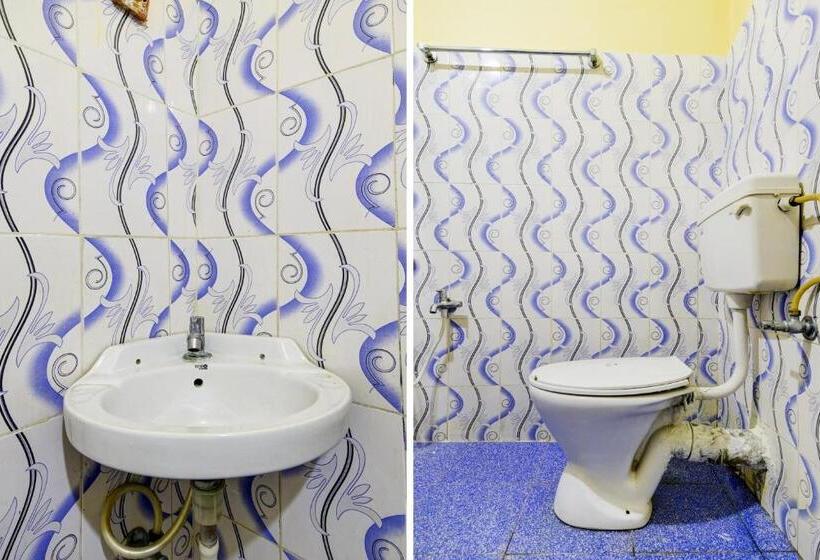 Отель Ekora Resort