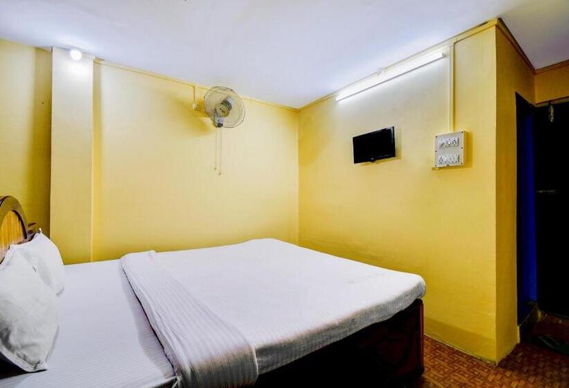 فندق Ekora Resort