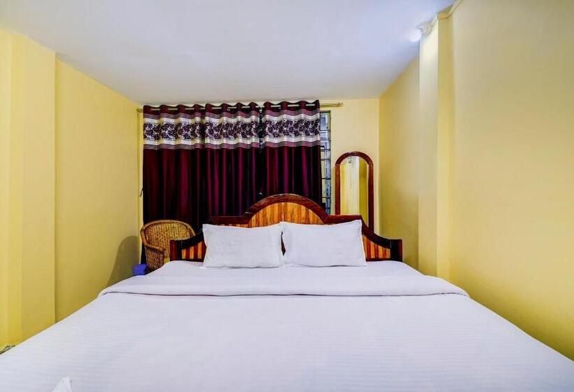 فندق Ekora Resort