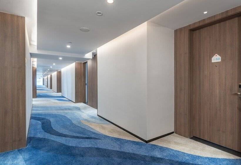 בית מלון כפרי Holiday Inn Express Chengdu Hightech Zone