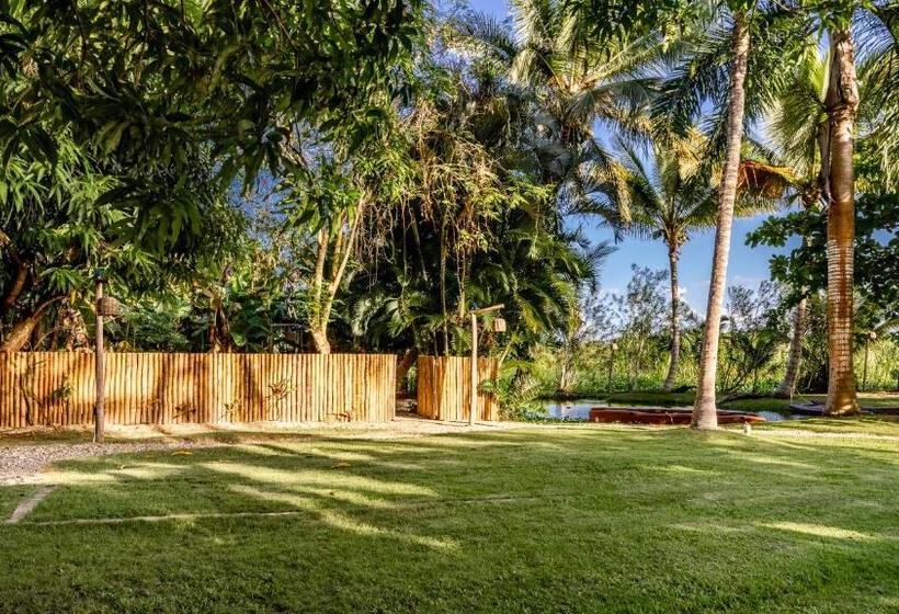 فندق Kibayo Lagoon Villa