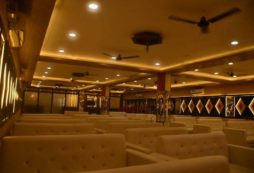 酒店 Krishna Inn & Banquet , Gorakhpur