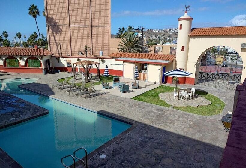 Отель Mision Santa Isabel