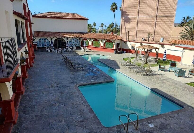 Отель Mision Santa Isabel