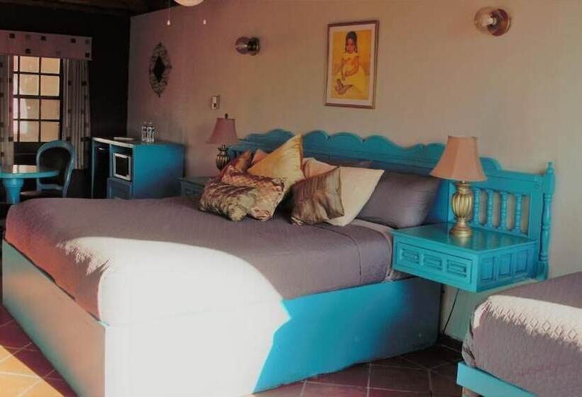 Отель Mision Santa Isabel