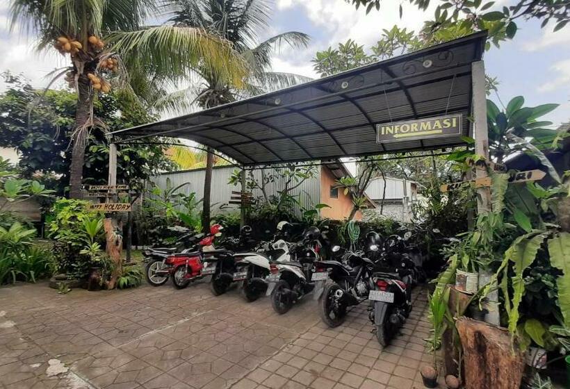 בית מלון כפרי Oyo 90714 Umah Pande Tabanan