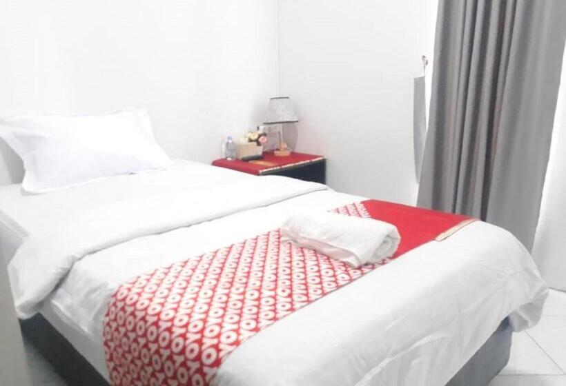 Отель Padekosan