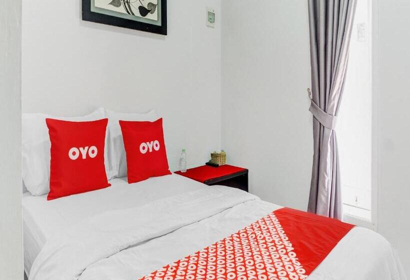 Отель Padekosan