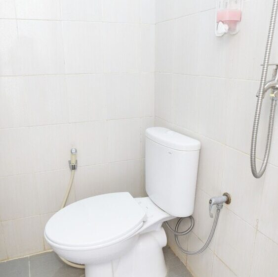 Отель Padekosan