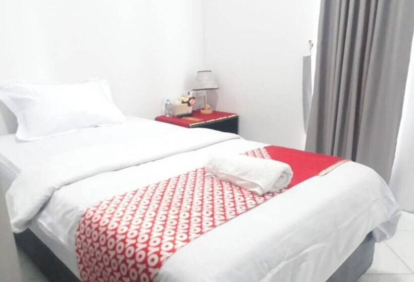 Отель Padekosan