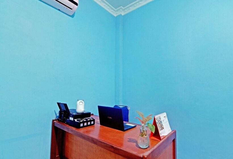 فندق Oyo 90752 Ridho Guest House Syariah