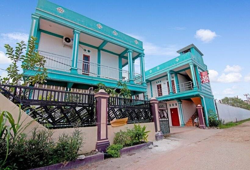 فندق Oyo 90752 Ridho Guest House Syariah