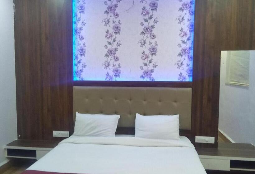 酒店 Rest Inn Pune