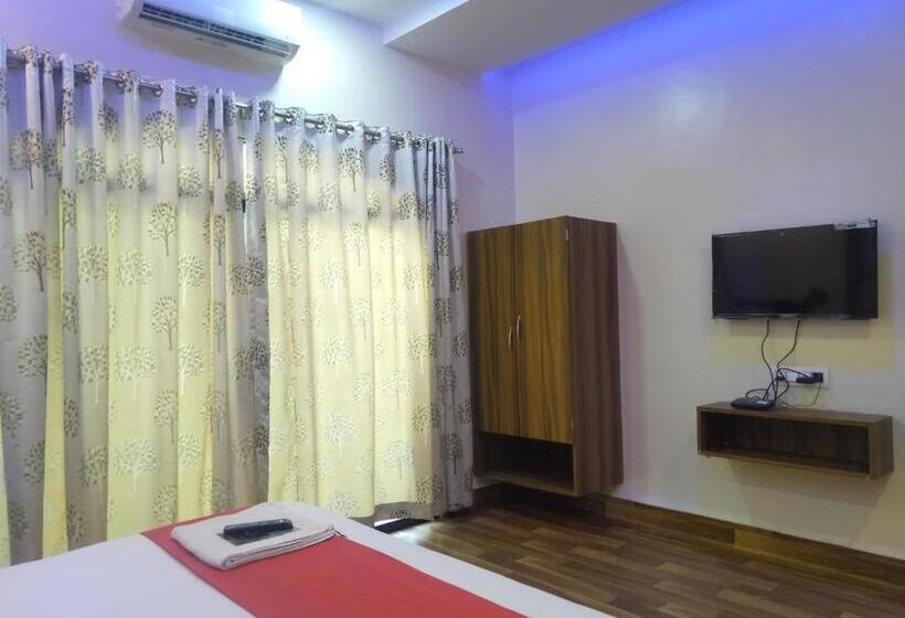 酒店 Rest Inn Pune