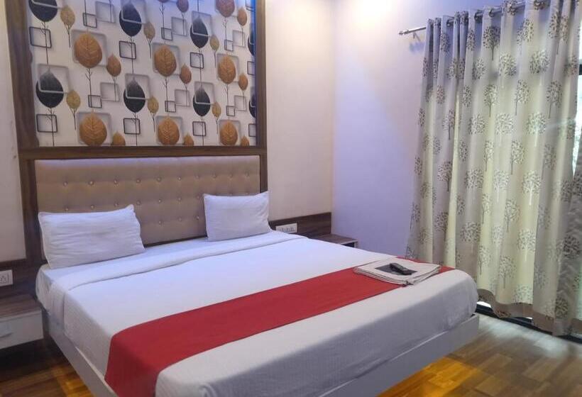 酒店 Rest Inn Pune