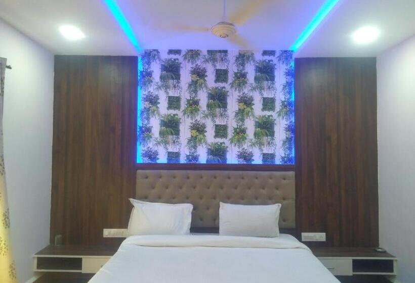 酒店 Rest Inn Pune