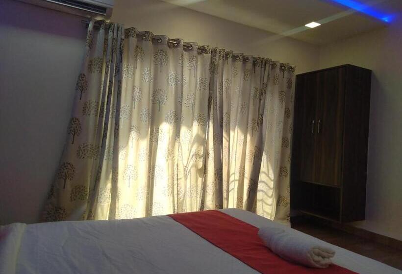 酒店 Rest Inn Pune