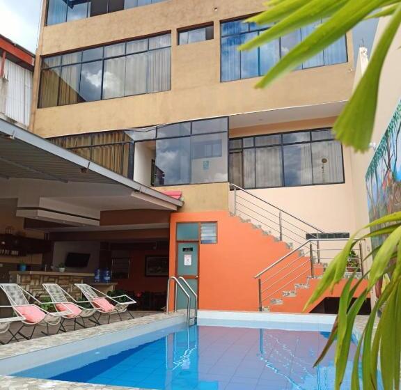 هتل Samincha Wasi