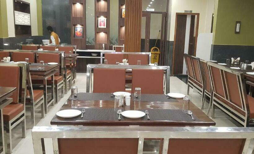 Hotel Teeja S   Haldi Restaurant Aiims Road Jodhpur