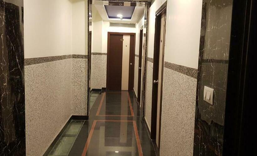 Hotel Teeja S   Haldi Restaurant Aiims Road Jodhpur