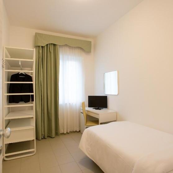 فندق Villa Nazareth Fermo