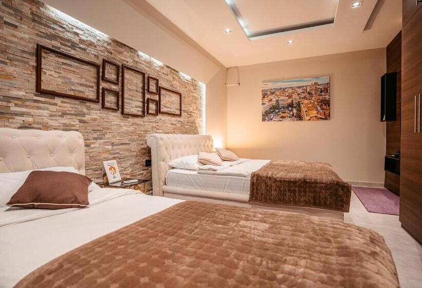 Magico Rooms & Apartments