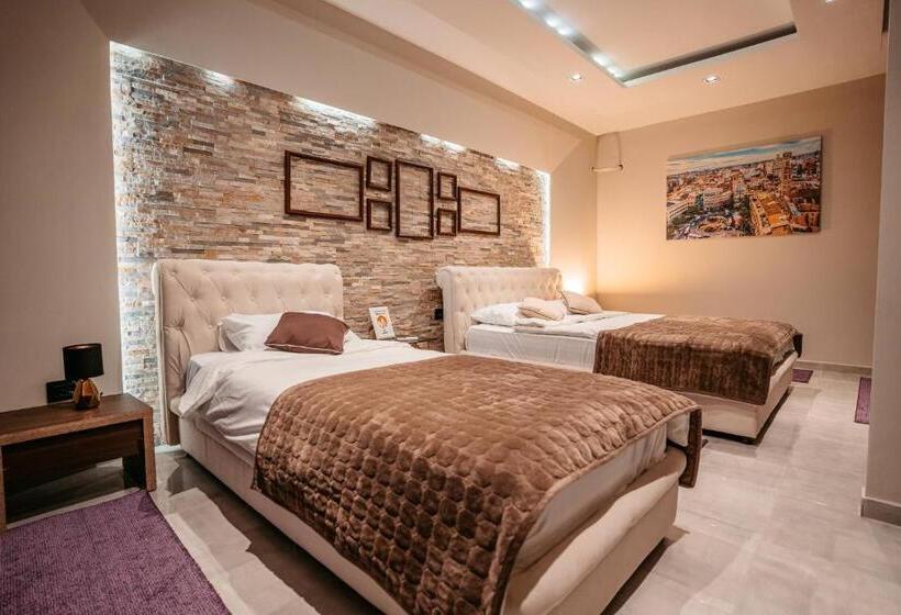 Magico Rooms & Apartments