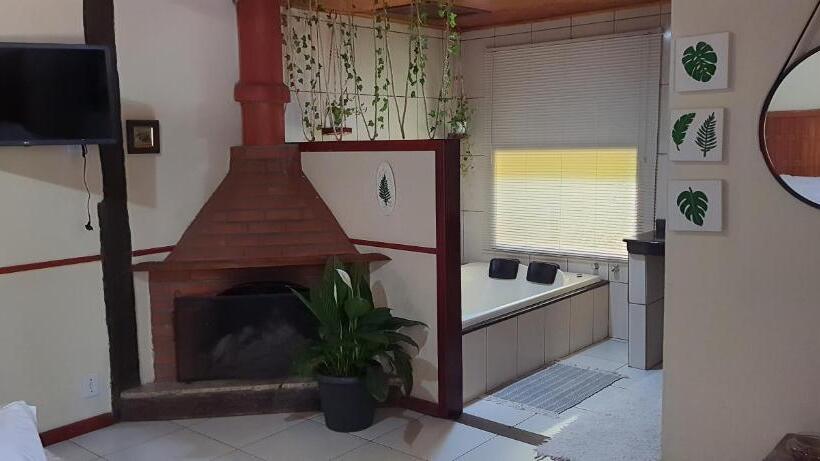 پانسیون Pousada Remanso Do Rio Preto