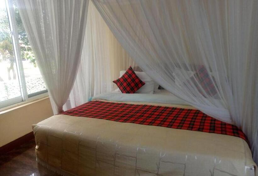 هاستل Karibu Heritage House