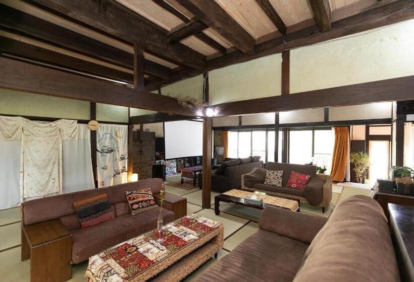 مبيت وإفطار Kizuna Guesthouse