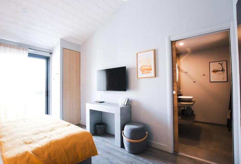 Bed and Breakfast L Envie