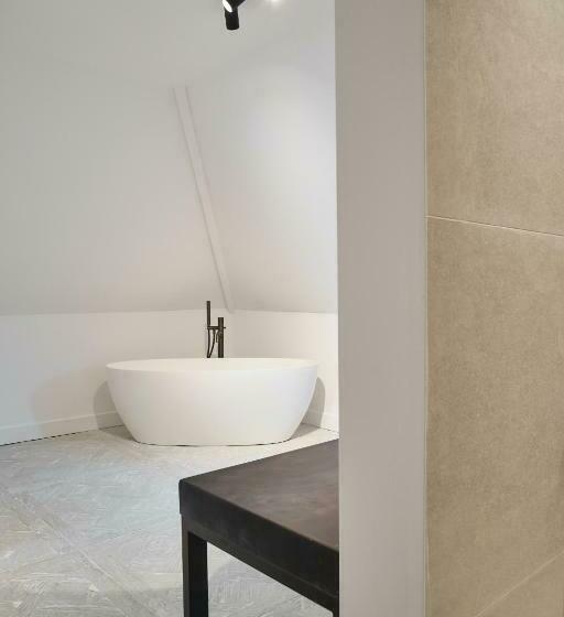 مبيت وإفطار Moleneinde 10