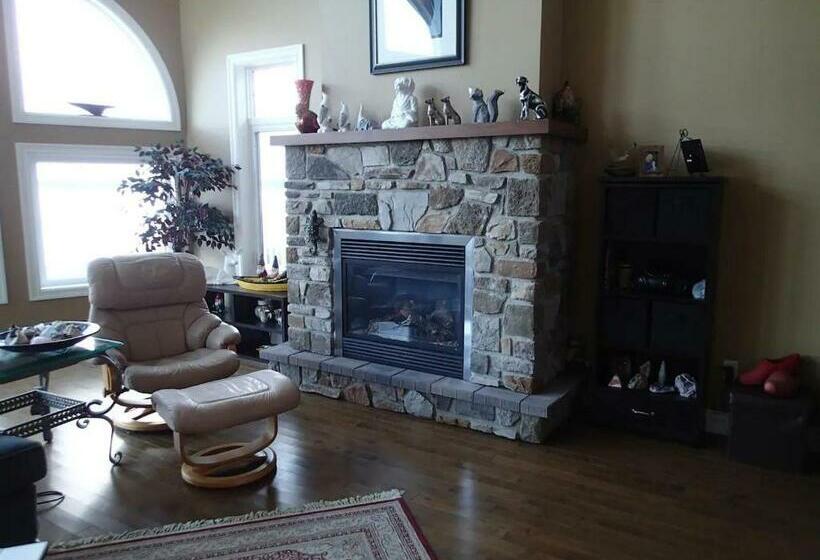 مبيت وإفطار The Cozy Fox Bnb Woodland Room