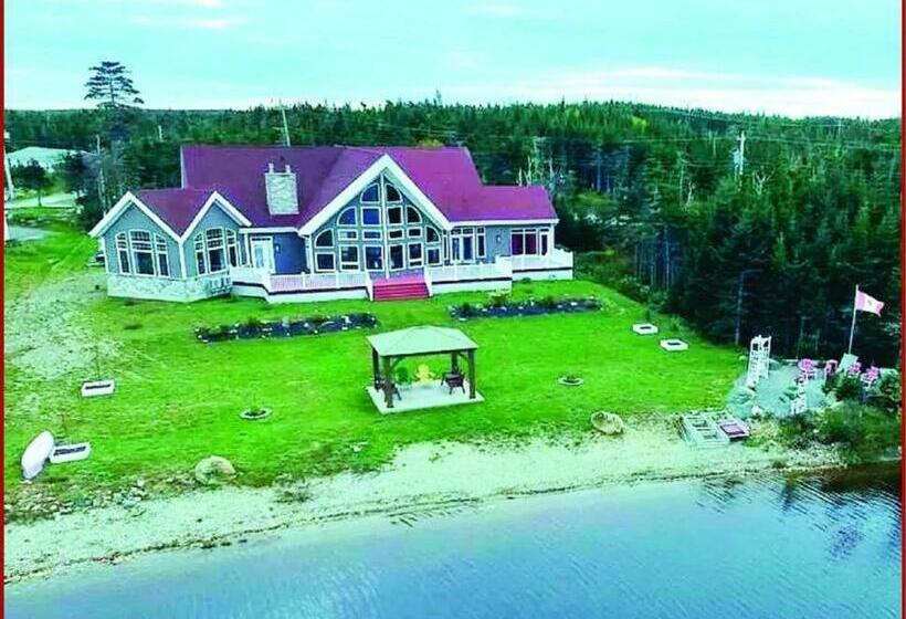 مبيت وإفطار The Cozy Fox Bnb Woodland Room