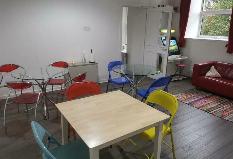 Dalwhinnie Old School Hostel