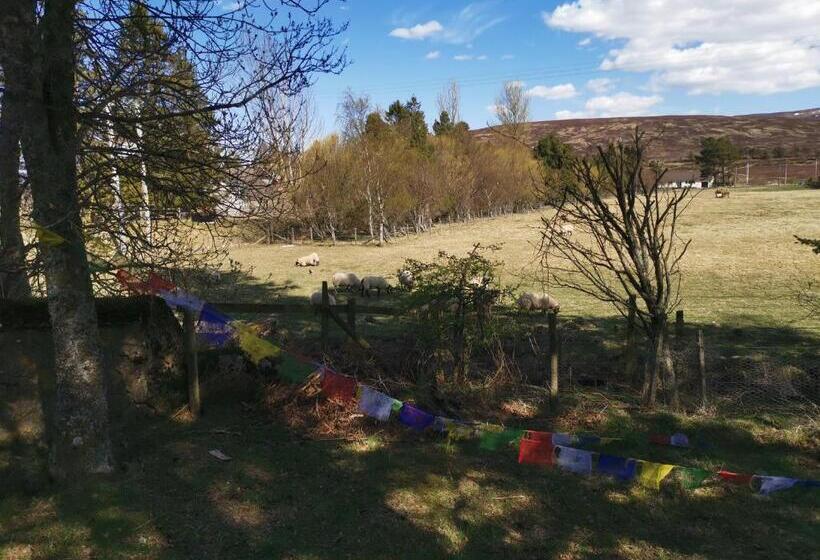 Dalwhinnie Old School Hostel