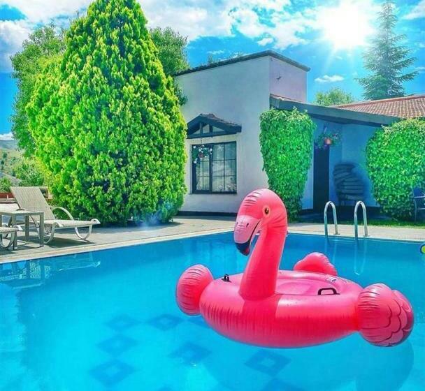 Celik Termal Butik Otel