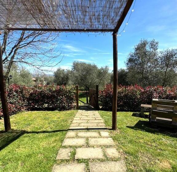 בית מלון כפרי Agriturismo Poggio Degli Ulivi