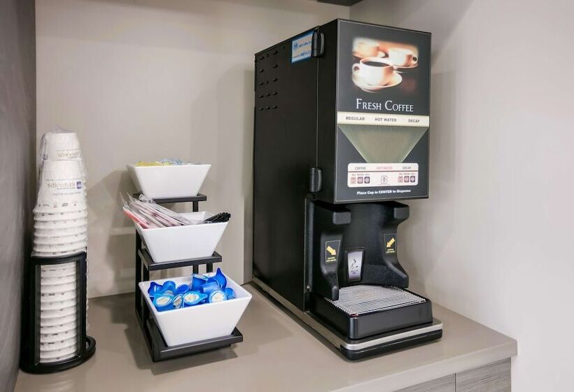 酒店 Best Western Plus Executive Residency Bronx