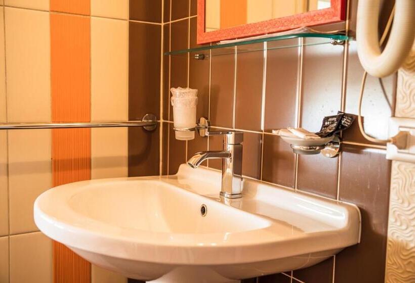 בית מלון כפרי Binario1