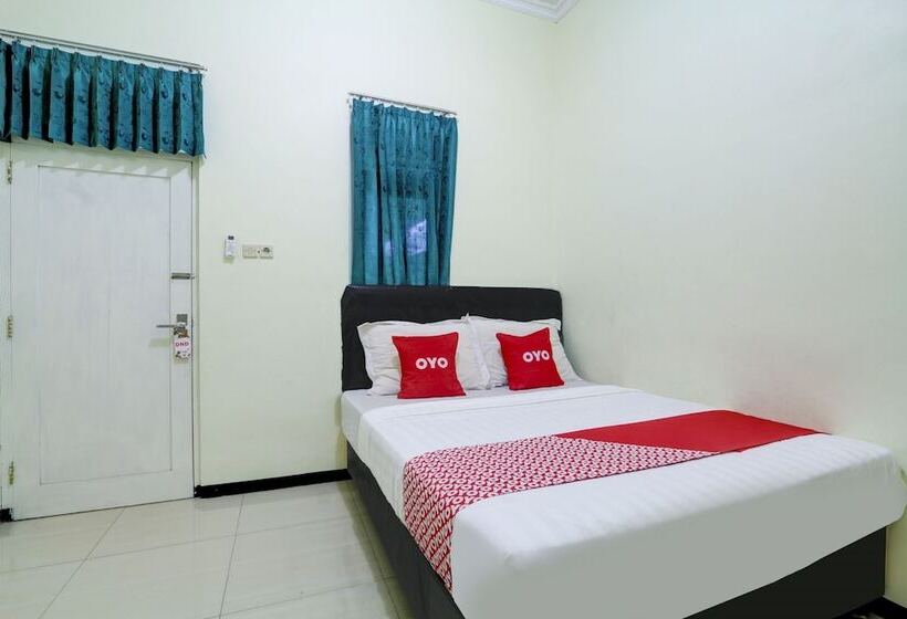 酒店 Capital O 90709 Djati Guest House