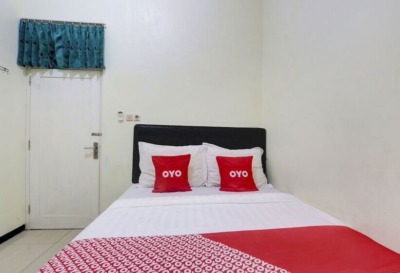 酒店 Capital O 90709 Djati Guest House