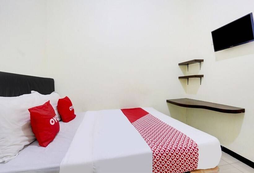 酒店 Capital O 90709 Djati Guest House