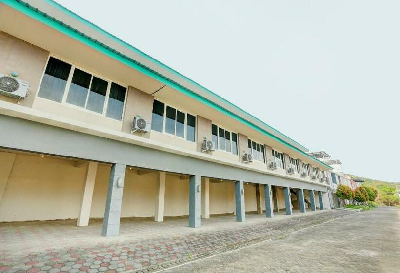 Hotel Collection O 90716 Grand Hills  And Resto