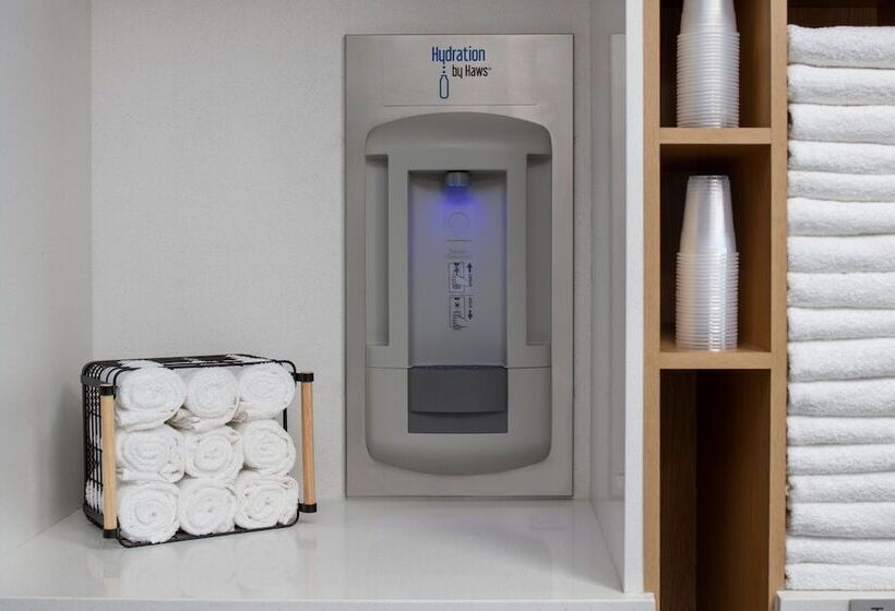 فندق Courtyard By Marriott Santa Cruz