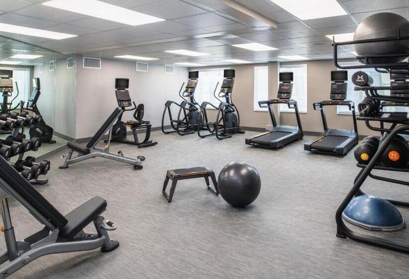 فندق Courtyard By Marriott Santa Cruz