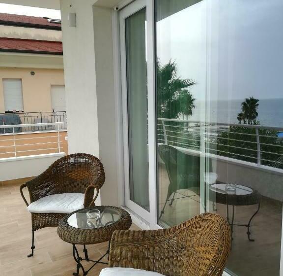 בית מלון כפרי Flora