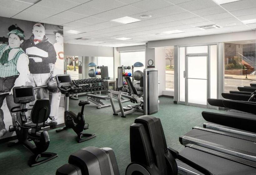 בית מלון כפרי Forty Five, Macon, A Tribute Portfolio